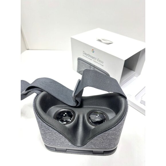 Google Daydream View VR Headset Only *No Remote* Virtual Reality Headset READ! - Picture 6 of 11